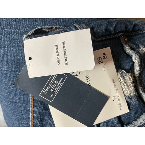 Abercrombie & Fitch Curve Love The Skinny High Rise Mom Jeans Size 29 8R - Picture 6 of 6